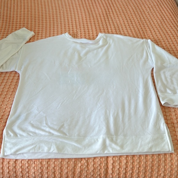 Macy’s Style & Co XL Women’s Sweatshirt “Vacay” Graphics Cold Weather Coming - Picture 4 of 11